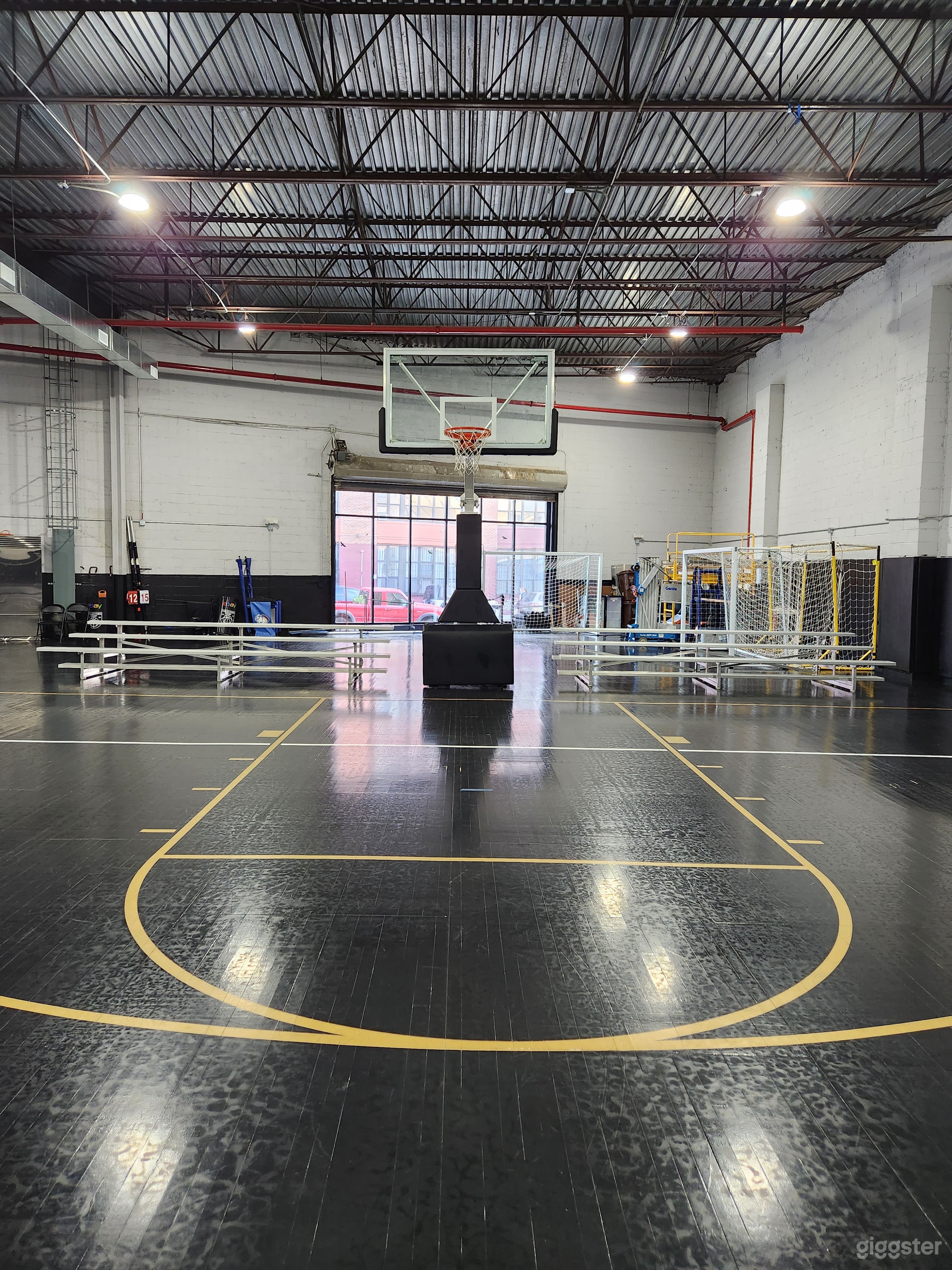 LYL Sport Spot Photo 2