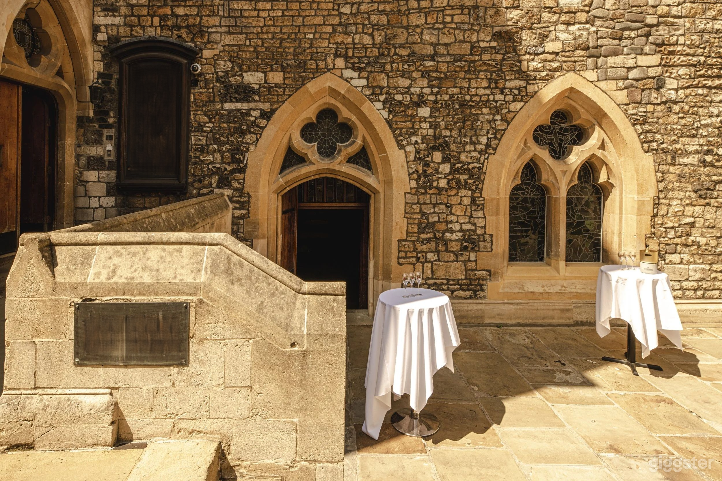 The Crypt Photo 4