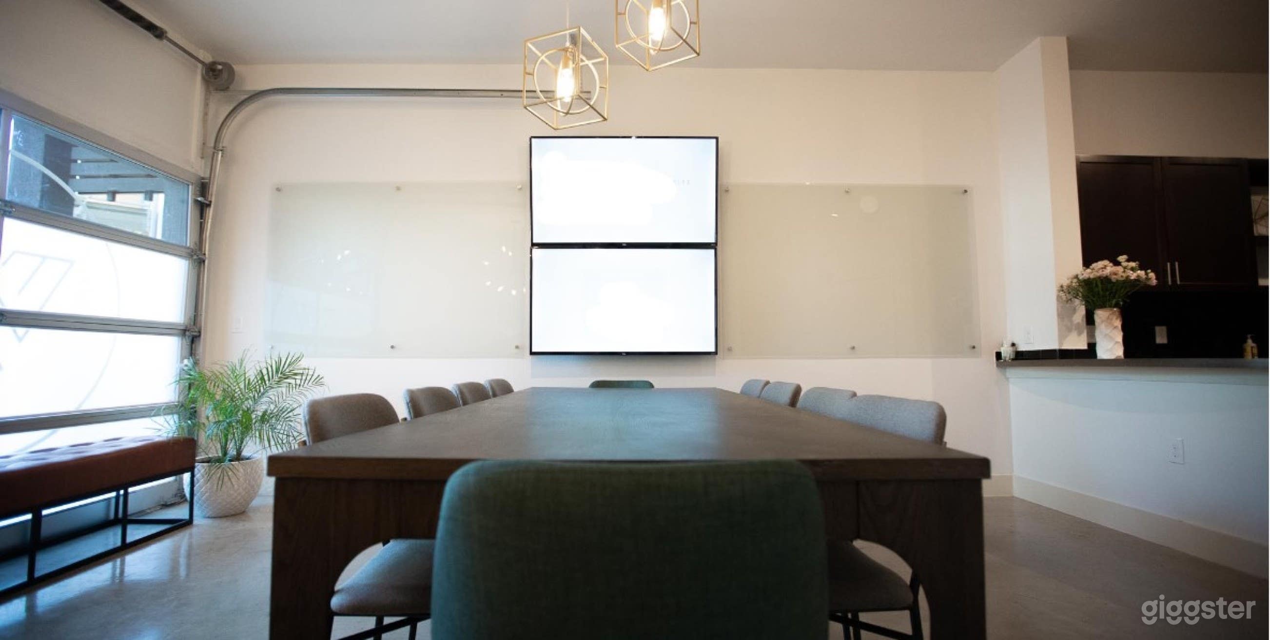 Vessel Offsite Photo 2