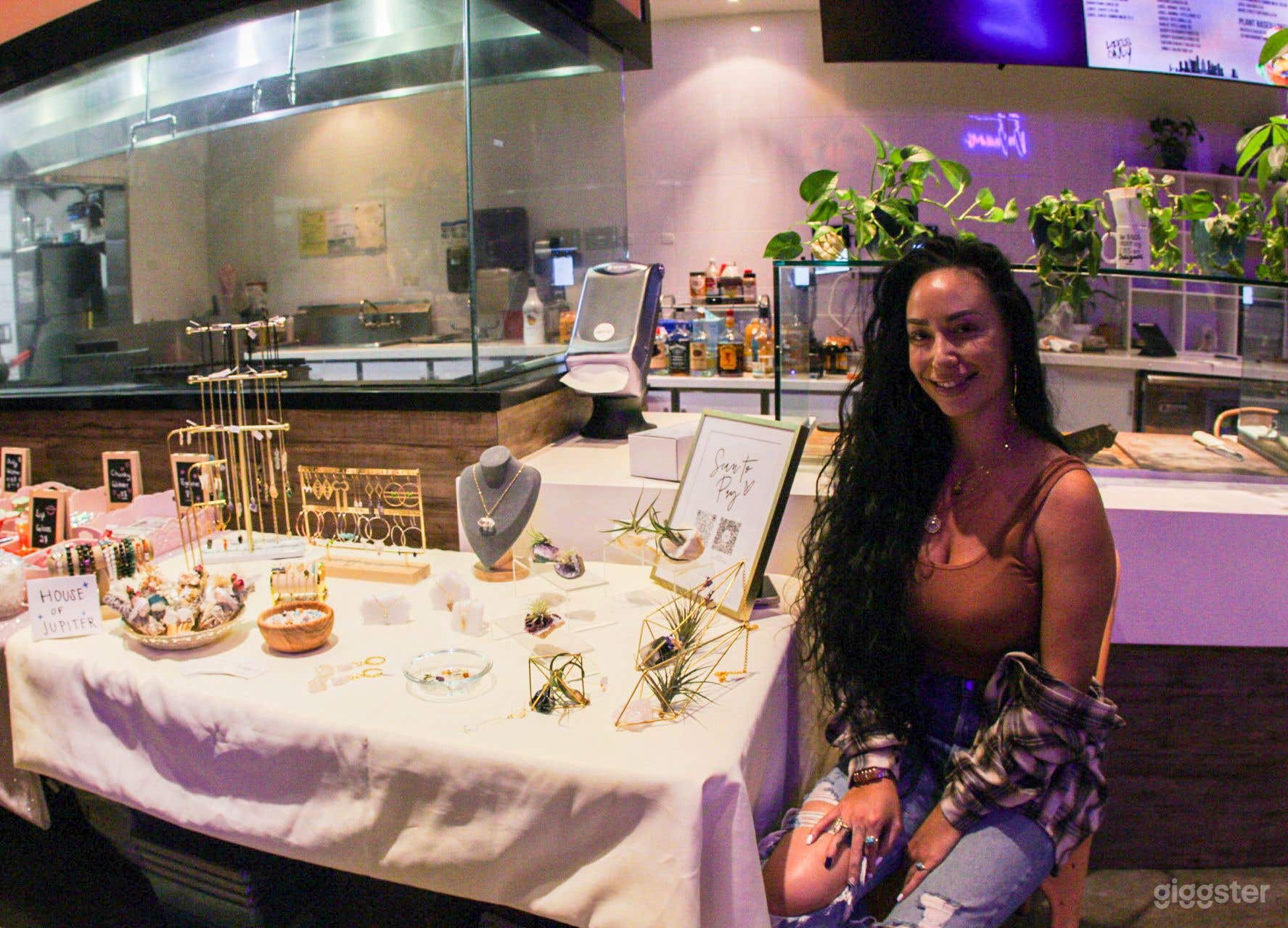 Hip Chinatown Community Restaurant Photo 4