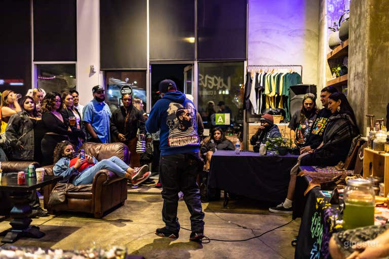  Hip Chinatown Community Restaurant 