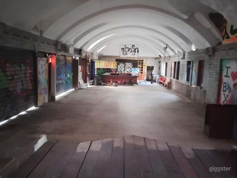  30'x120' street level, 17 ft high arched ceiling 