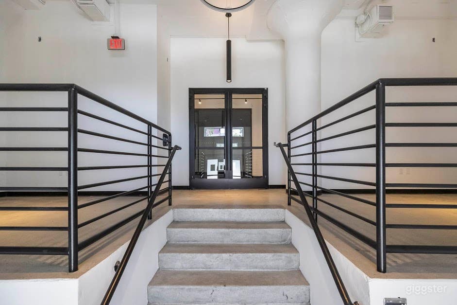 ARTS DISTRICT BUILDING Photo 3