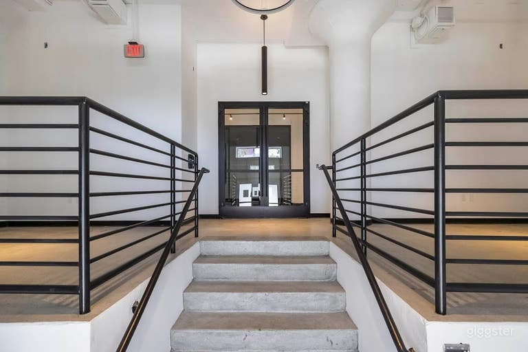  ARTS DISTRICT BUILDING 