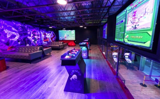 Retro gaming arcade venue for all occasions Photo 2
