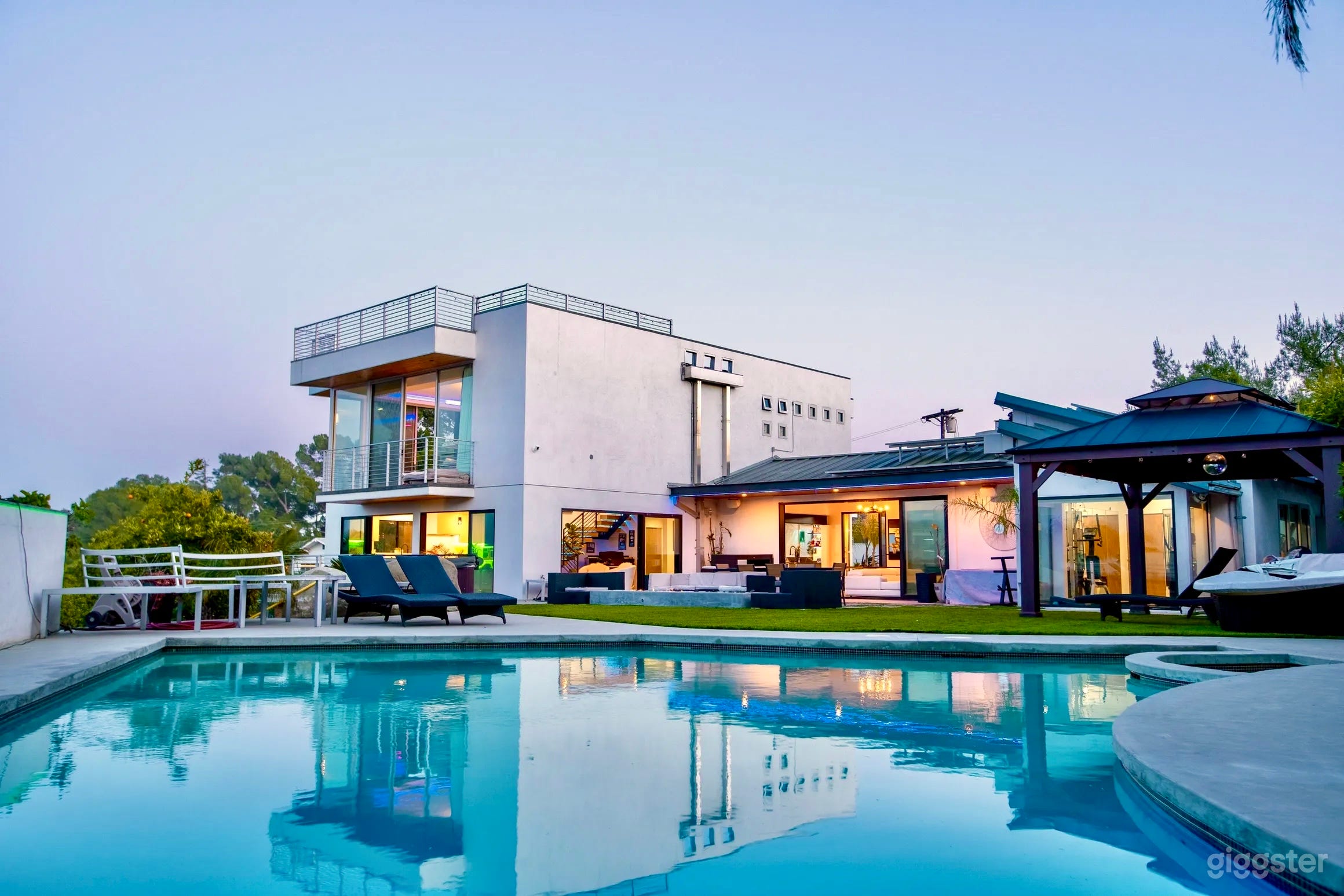 Celebrity Estate Photo 1