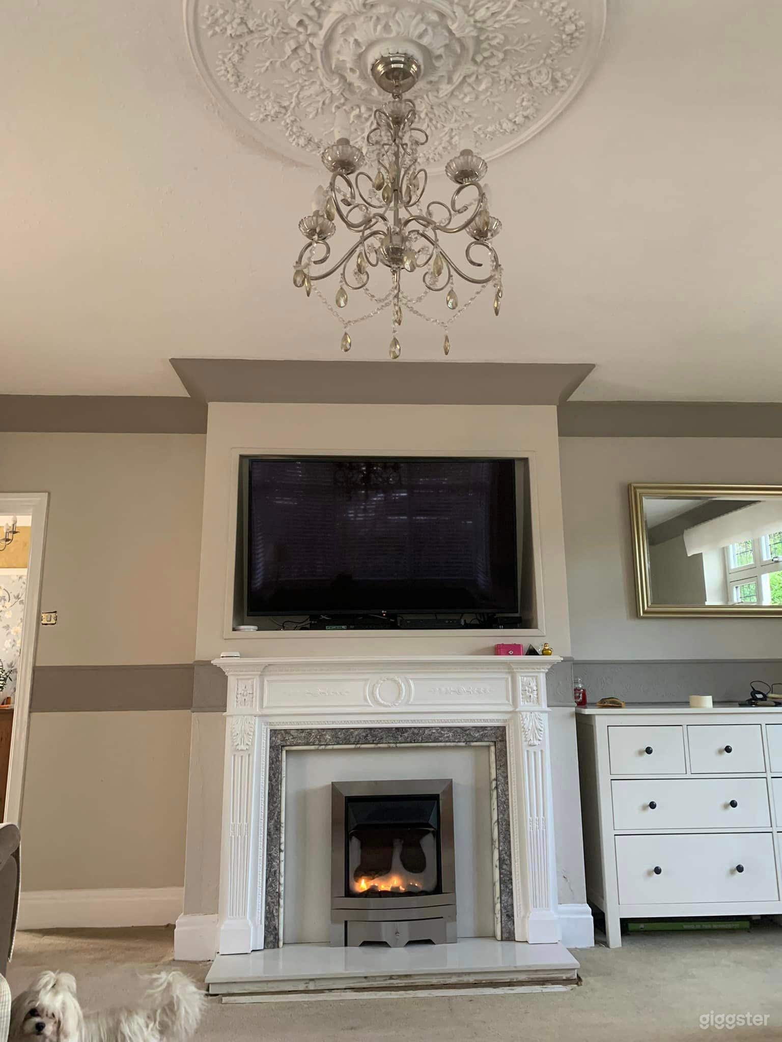 Detached white house with red tiled roof Photo 3