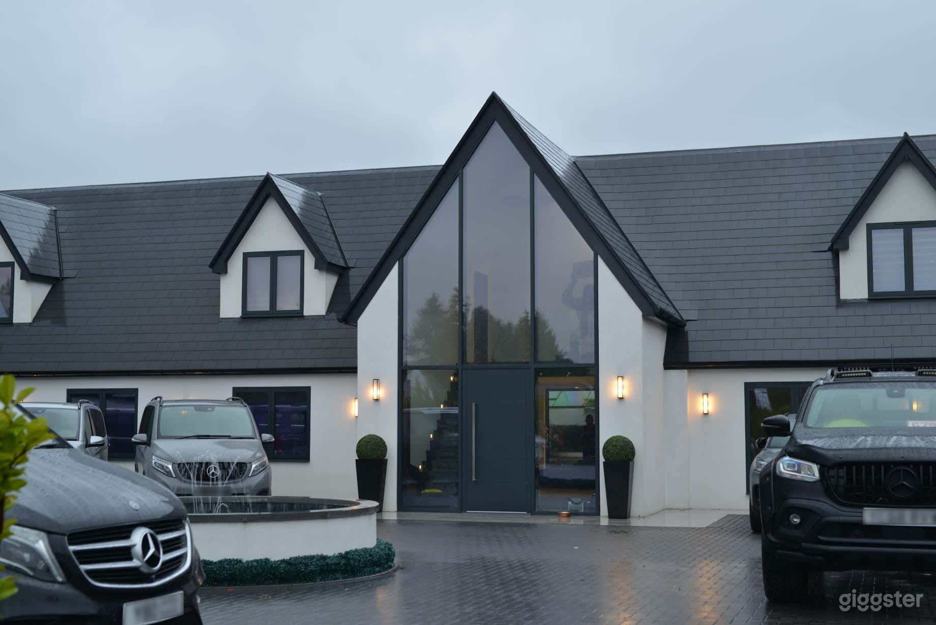 Marbella Mansion Photo 1