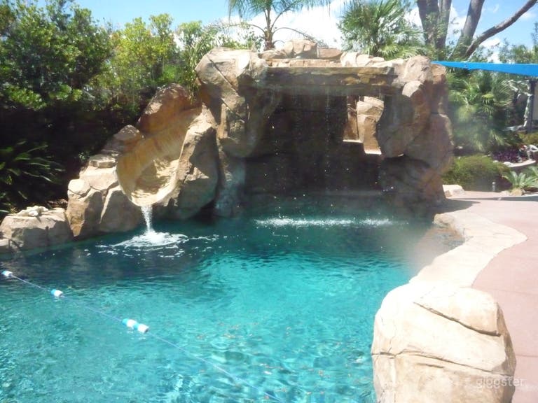  Playboy mansion oasis entertainers dream home! 