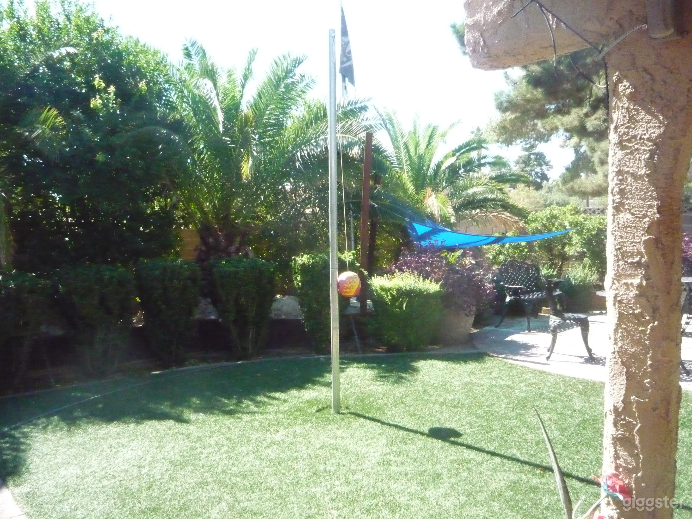 Playboy mansion oasis entertainers dream home! Photo 4