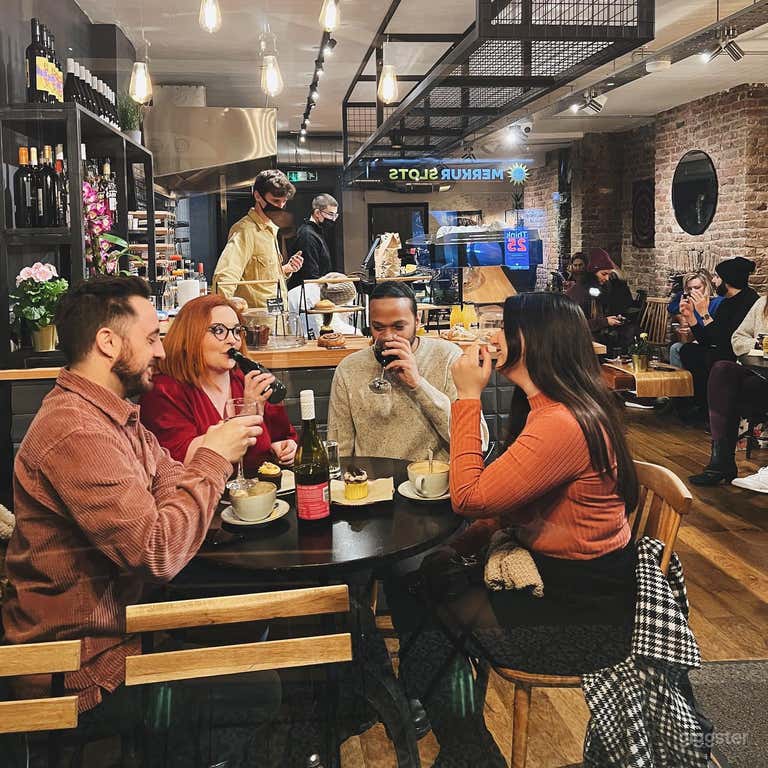  All In One Cafe Offering Fresh Coffee and Pastries 