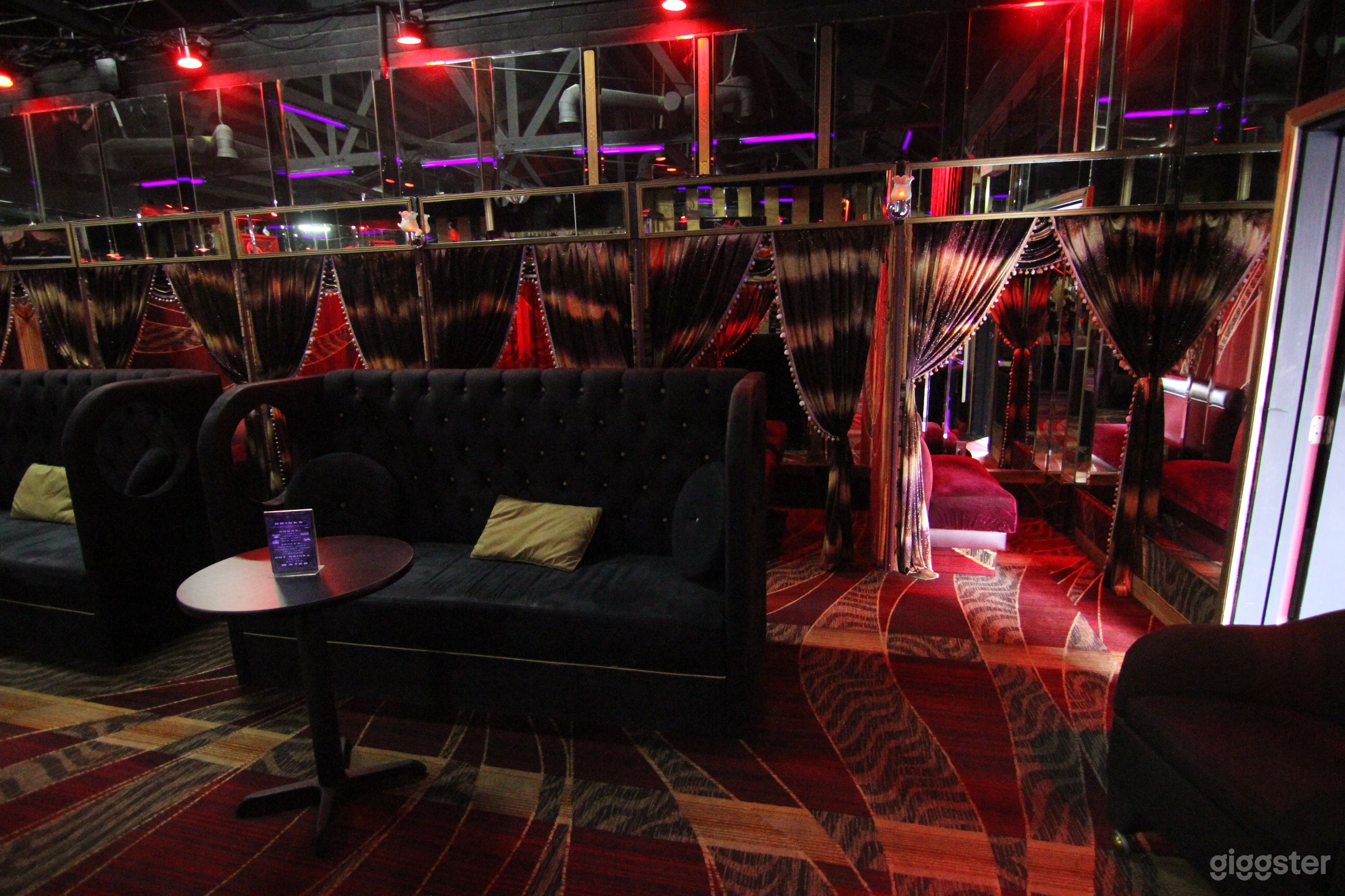 Strip Club with Big Dressing Room  Photo 3