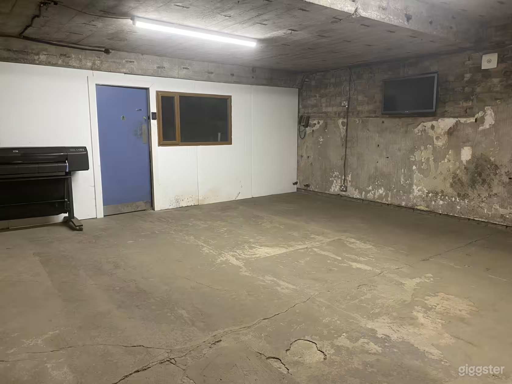 Scotland's Largest Nuclear Bunker Photo 3