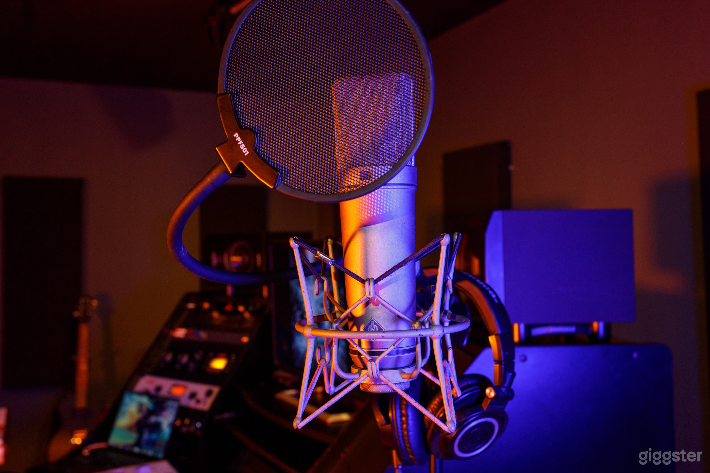 Summer Discount - Recording / Production Studio Photo 4