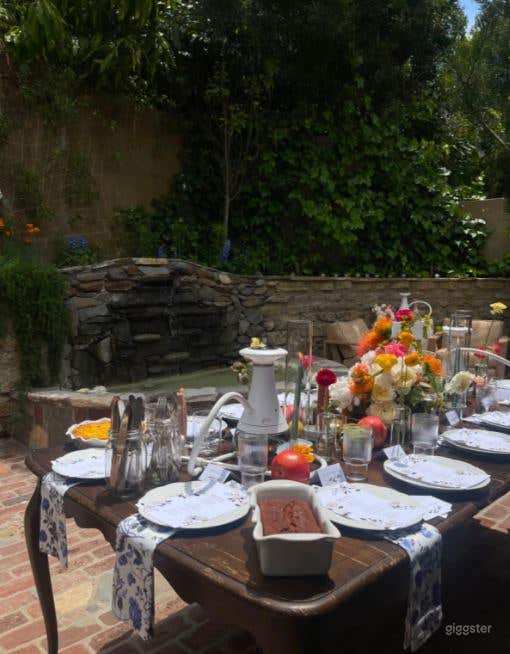 Exquisite Garden Oasis Photo 3