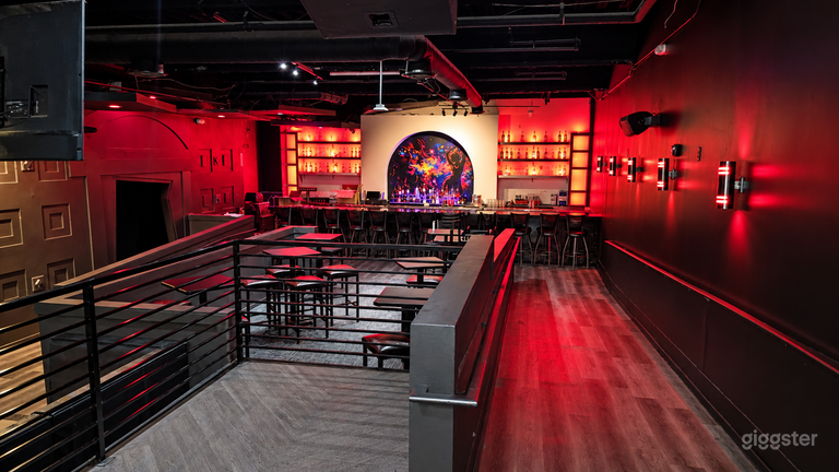  Lugar de Vida Nocturna y Espacio para Eventos Privados | Patio en la Azotea + Completo 