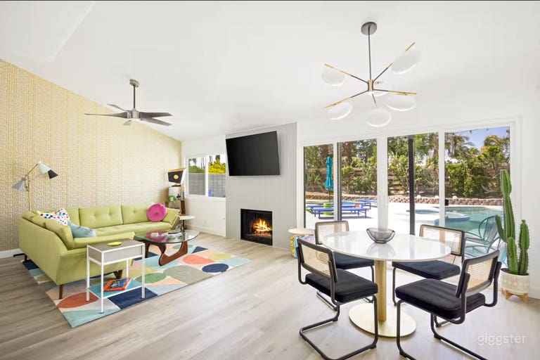  Stylish Open-Concept Location for Production & Photography 