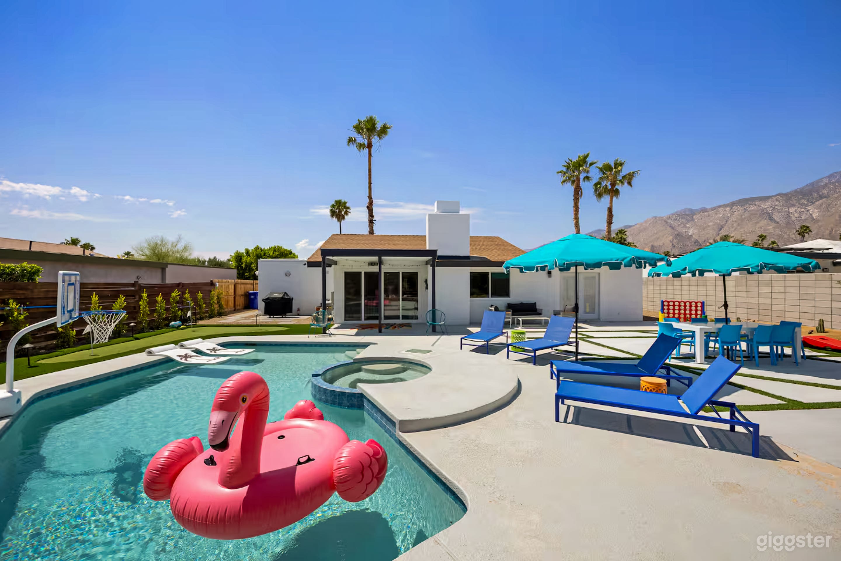 Stylish Open-Concept Location for Production &amp; Photography Photo 4