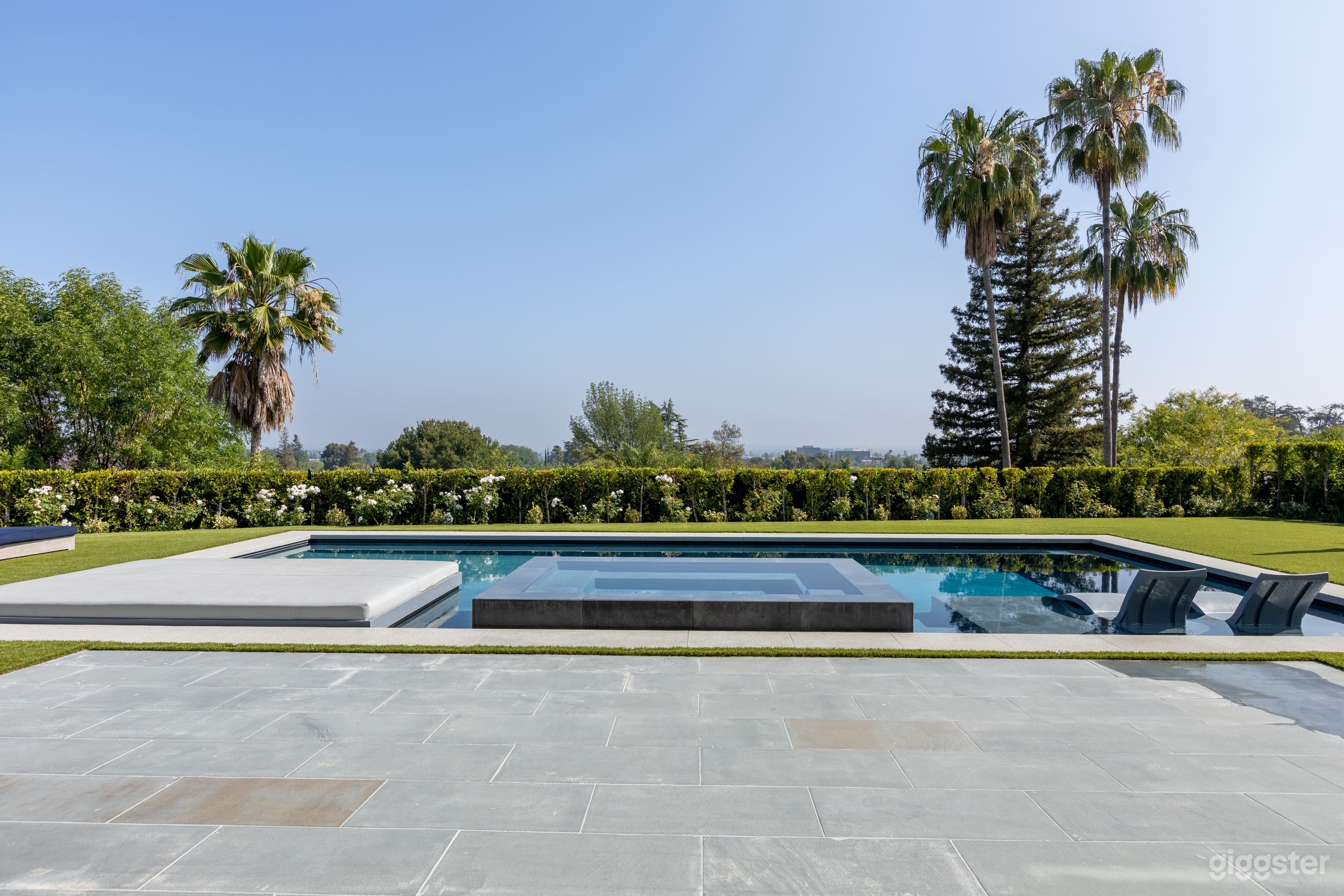 Modern Cape Cod No.006  Photo 4