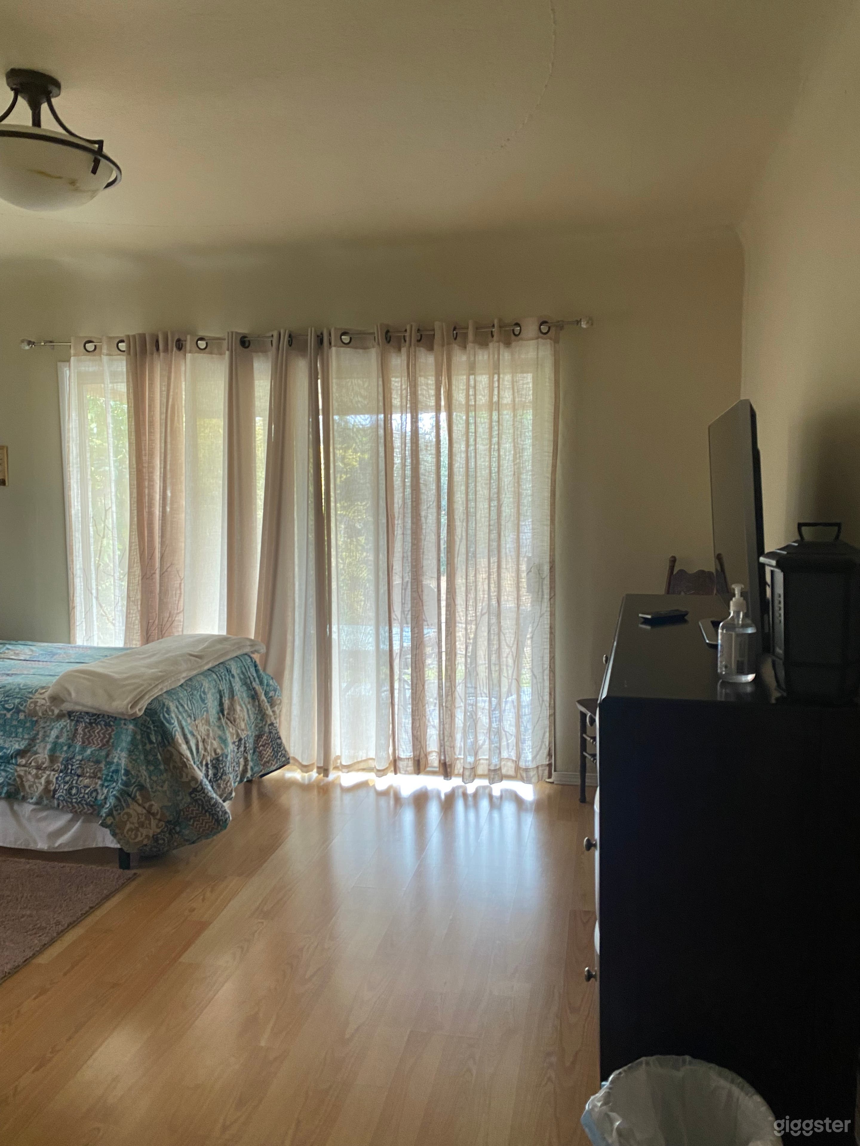 Inglewood Oasis - Spanish Style Home Photo 3