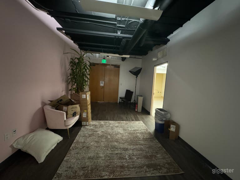  SUITE 810: APPETITE FOR TIKTOK (LAX) 