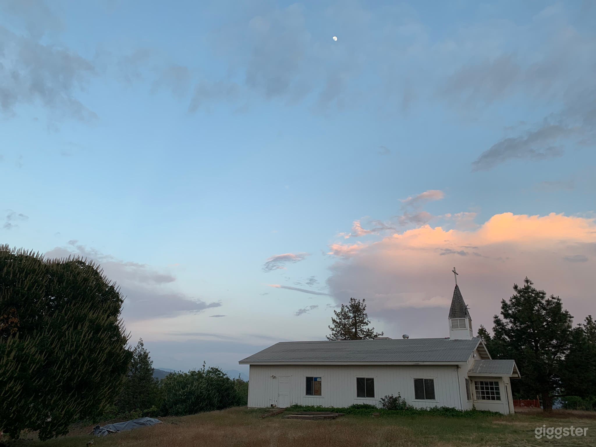 The Mountain Chapel - Church Campground Photo 3