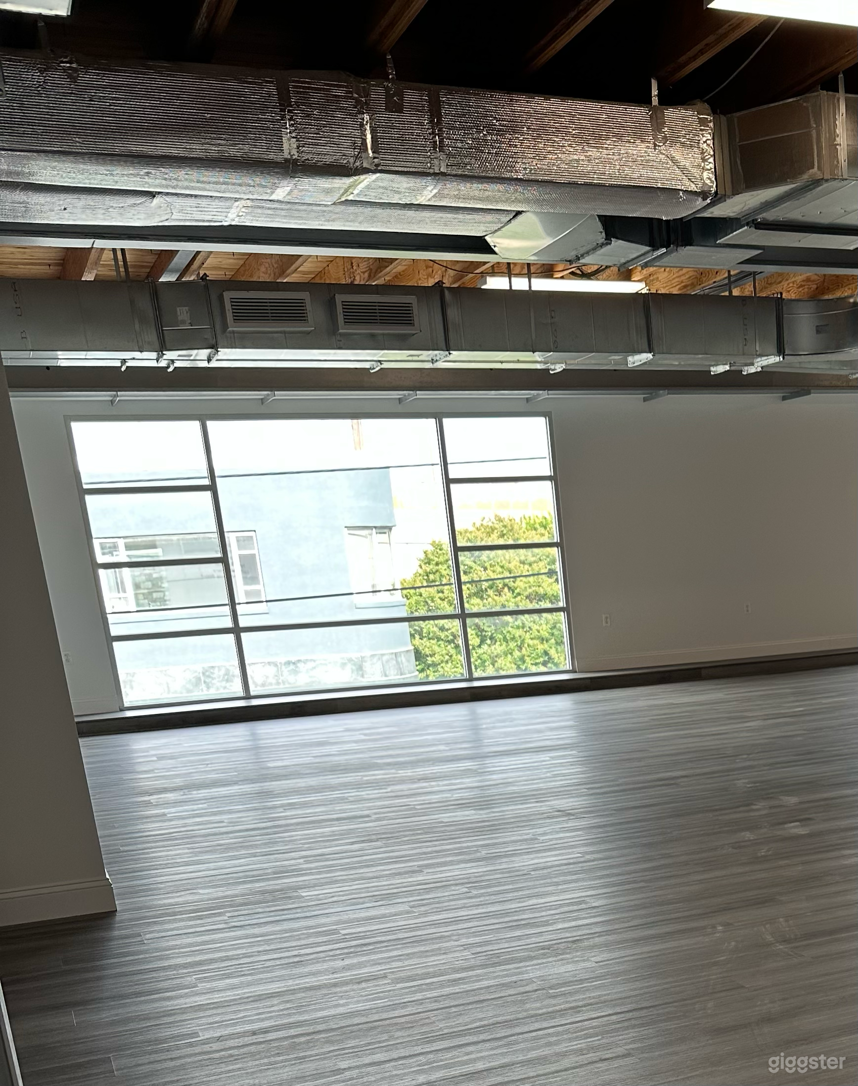 Creative Workshop Studio & Social Venue Photo 4