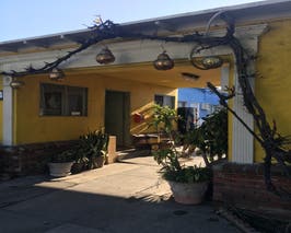  Entrance and front office 