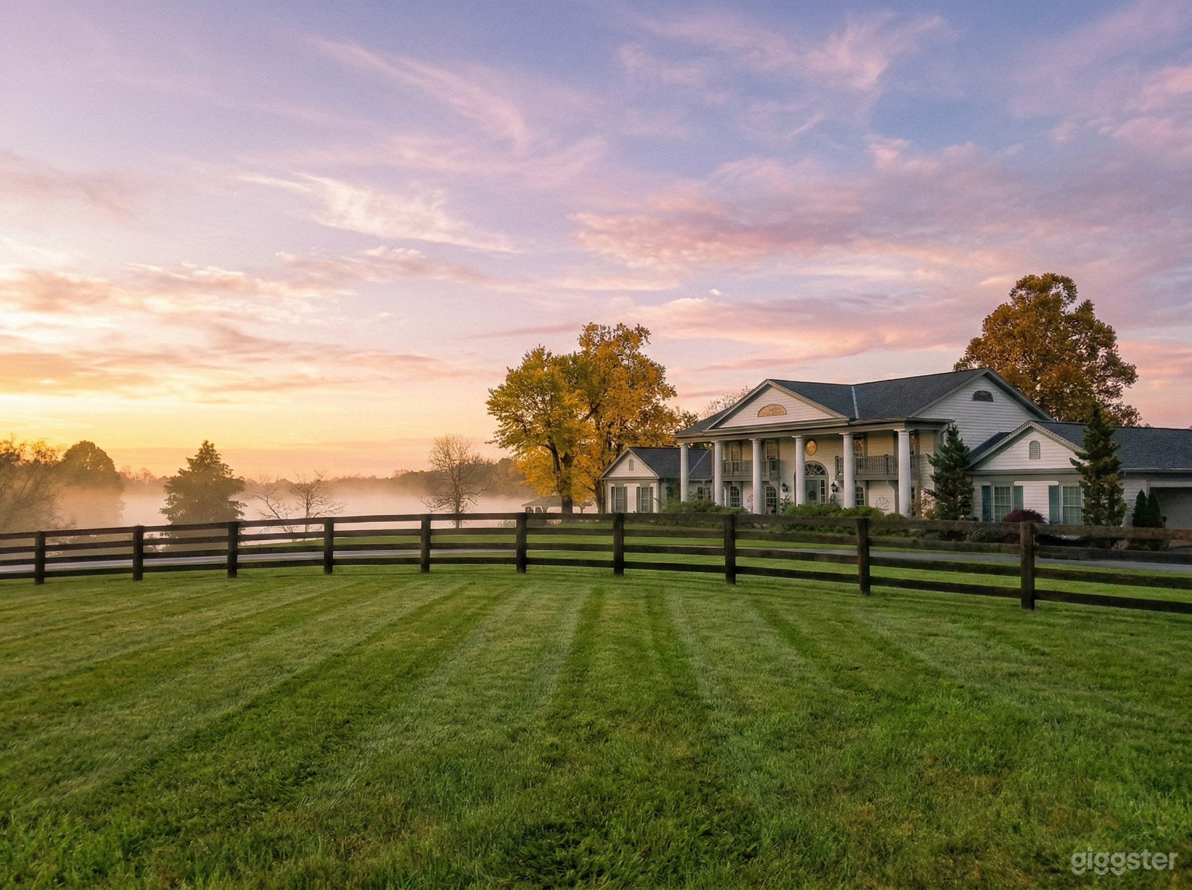 Enchanting 140 Acre Blue Grass Estate Photo 4
