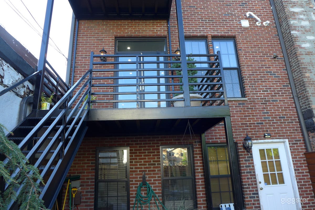 Bright brick facade townhouse in Bushwick BK Photo 4