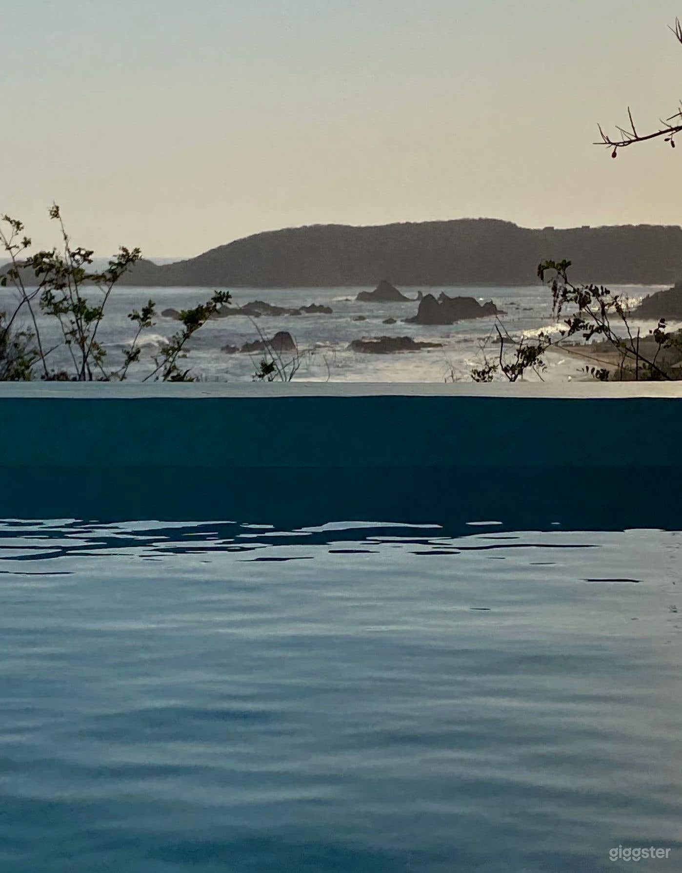 Pool in Casa Alegria Photo 2