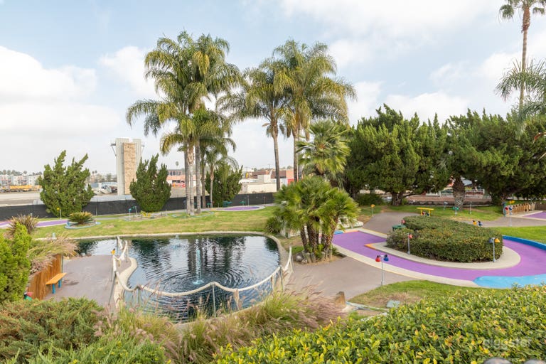  Medieval Mini Golf and Retro Arcade 