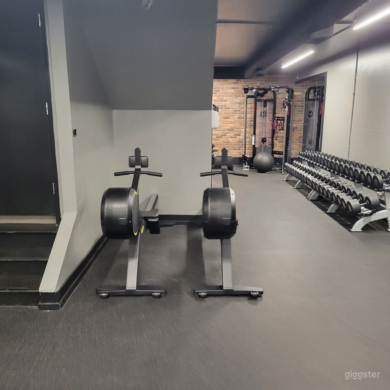  1400 sqft. Private Studio 