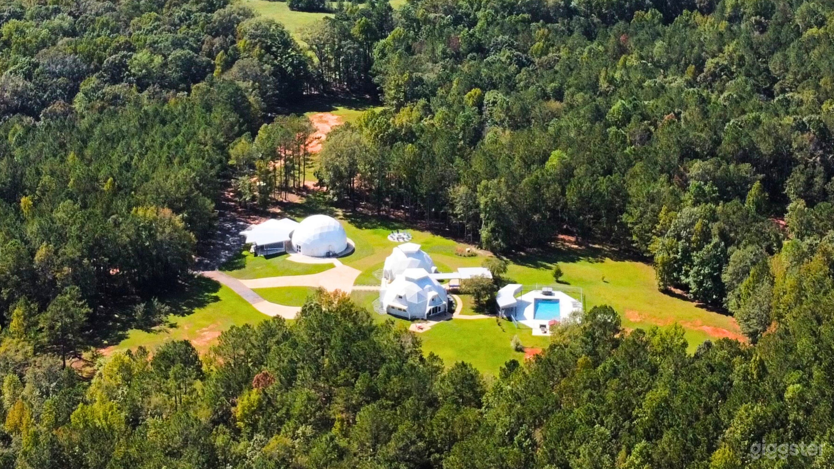 153 acre private forest just 90 min south of ATL. Creeks, trails, domes, peace, and magic!