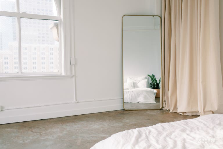  Natural light creative studio 