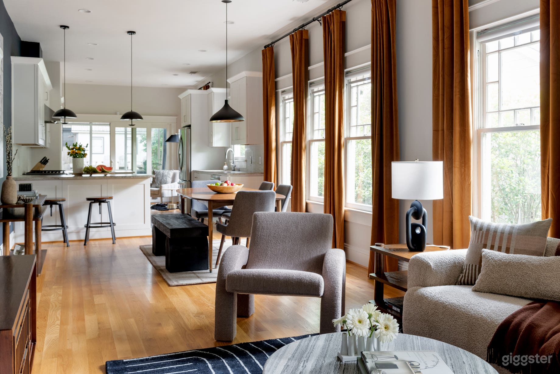 Canvas Haven: A Designer Retreat Photo 4