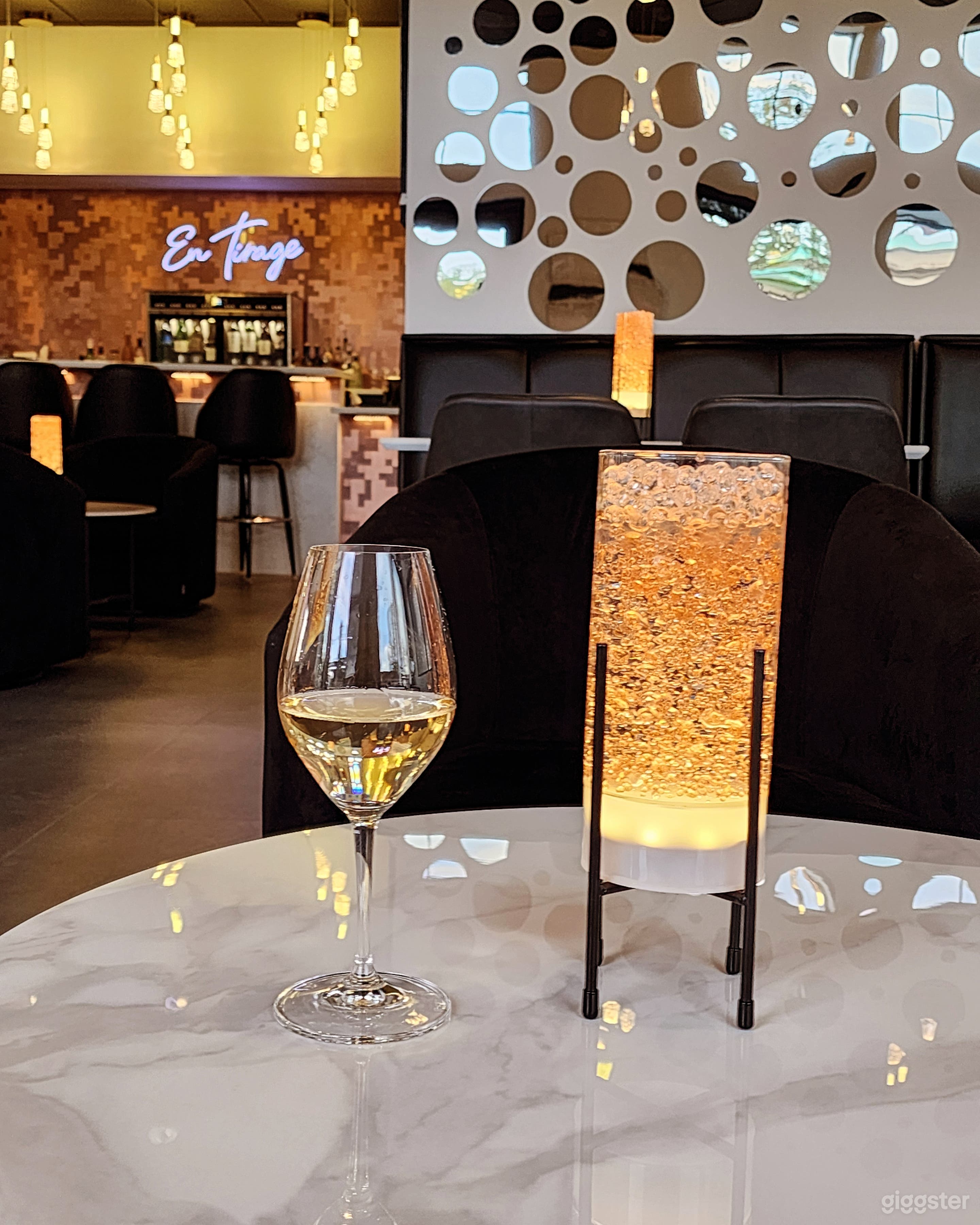 An Elegant and Chic Champagne Lounge Photo 1