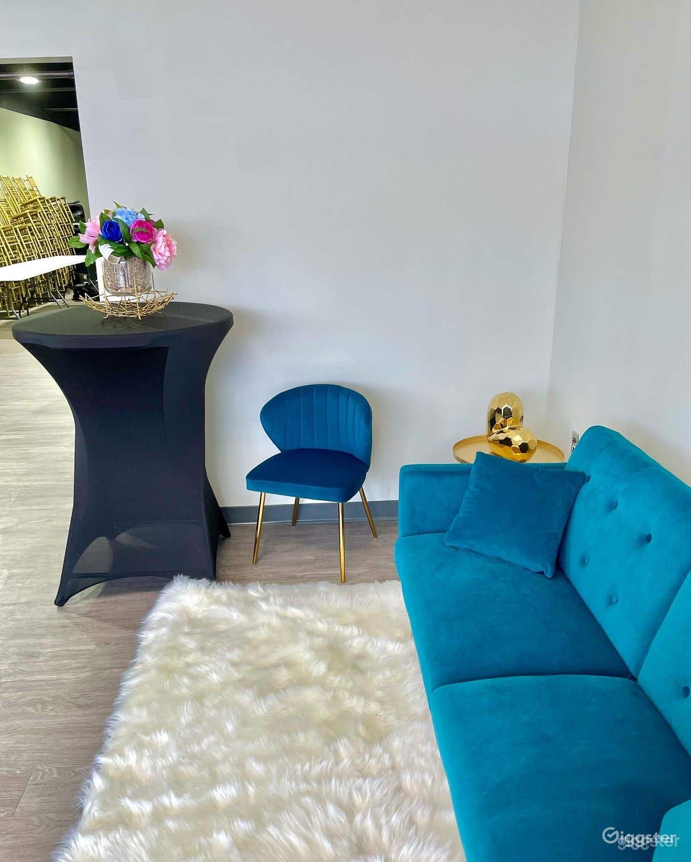 Contemporary and Luxurious Venue space Photo 4