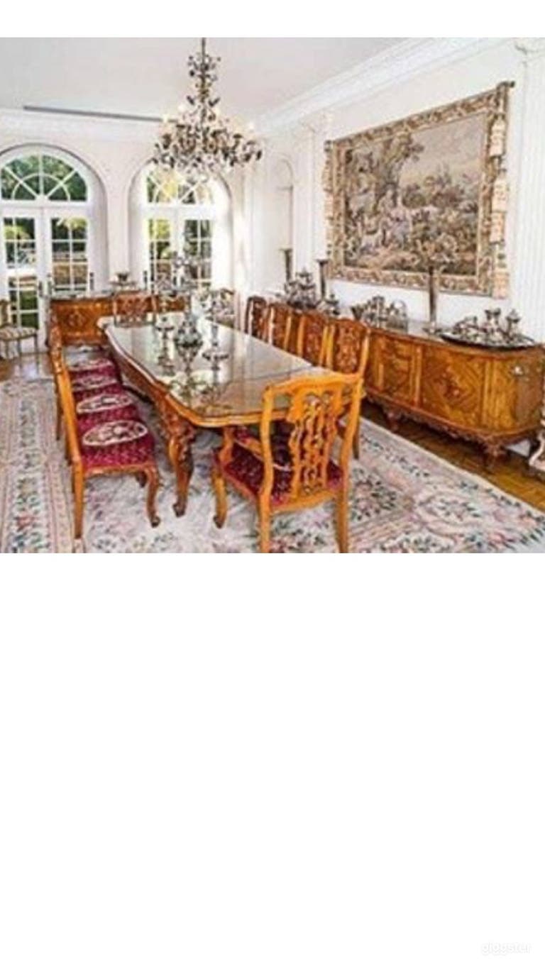  White Dream Home, Unique Location for Shoots 