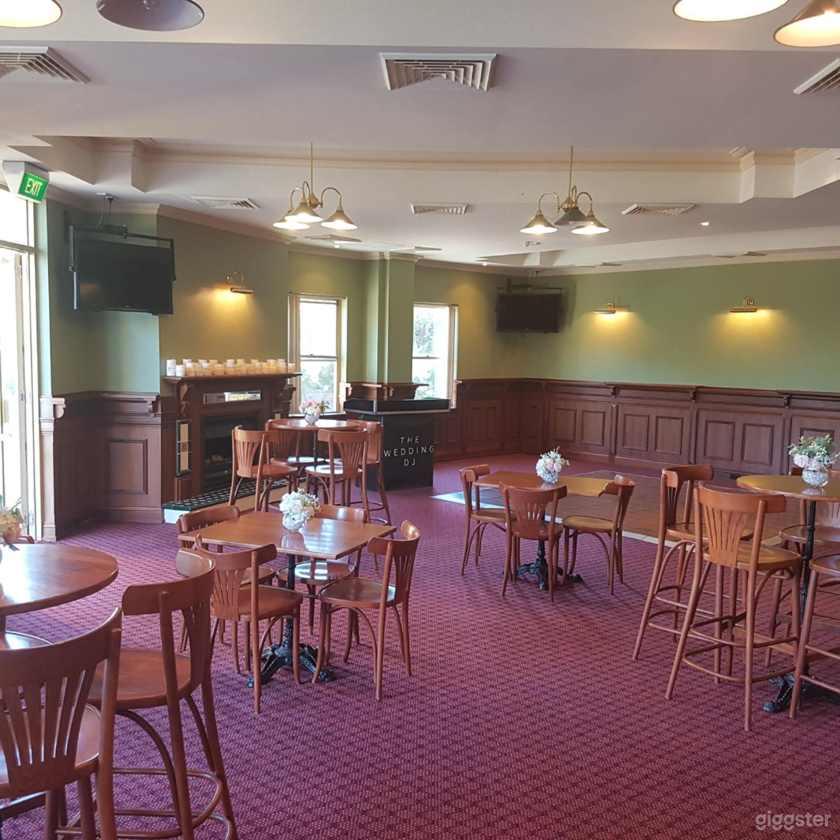 John Abbey Bar Photo 4