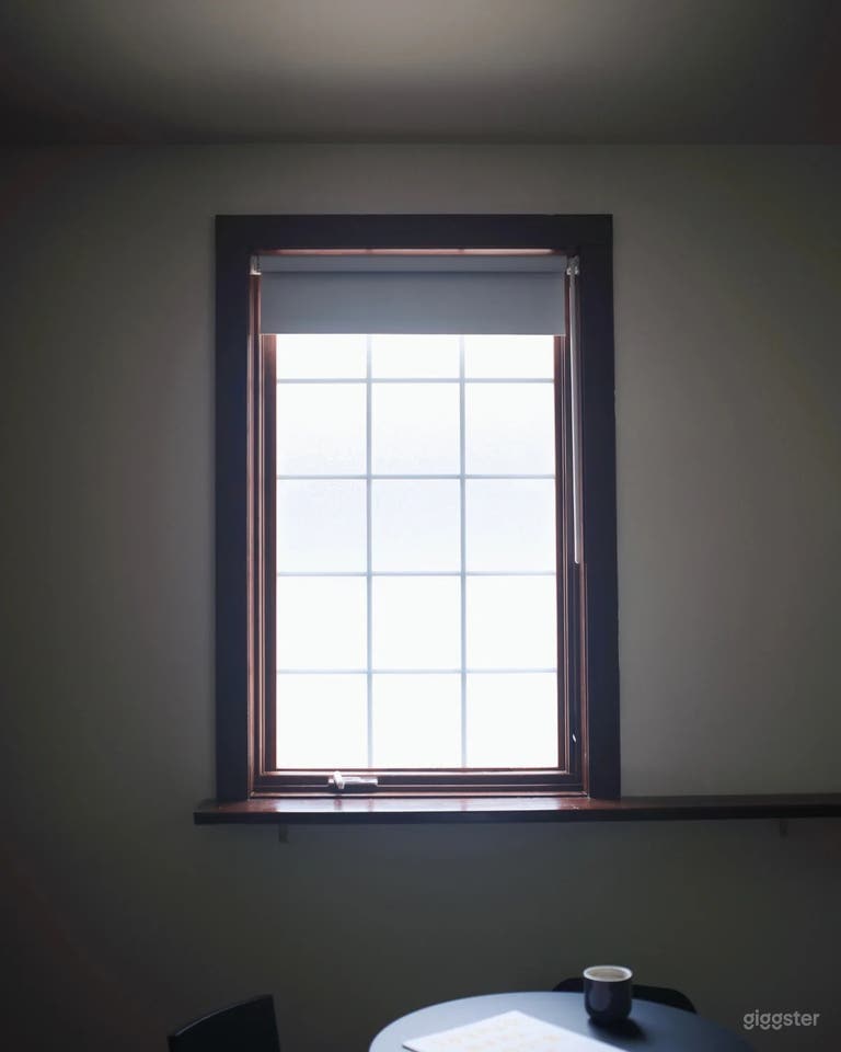  Pro-Equipped Studio: Book Hourly for Photo & Film. 