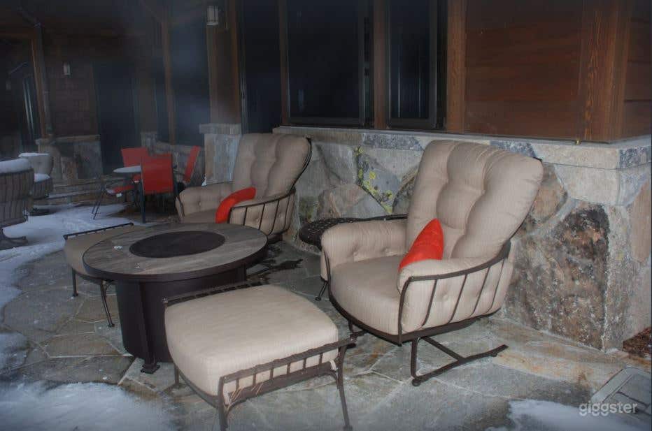 Luxury &amp; Cozy House with Hot Tub in Schaffer's Mill Photo 4