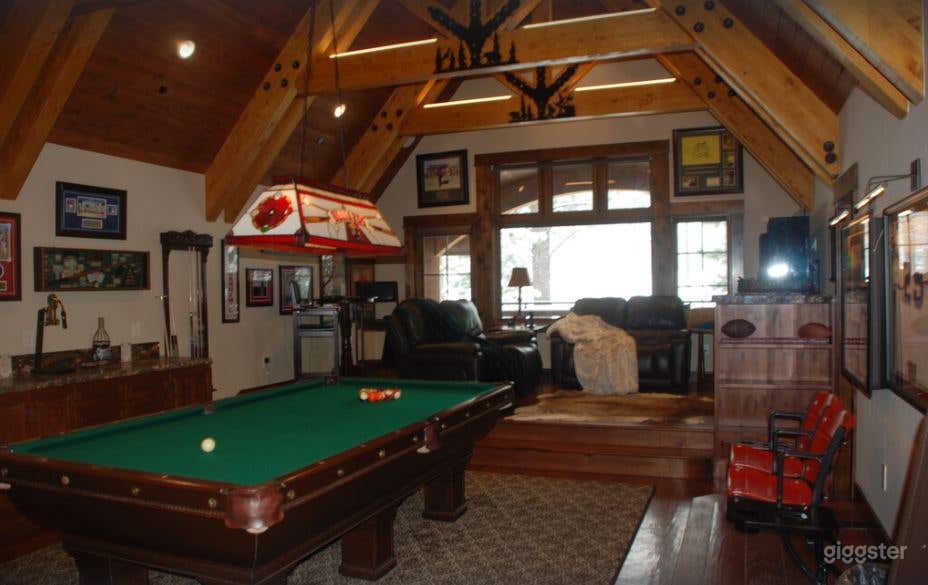 Luxury &amp; Cozy House with Hot Tub in Schaffer's Mill Photo 3