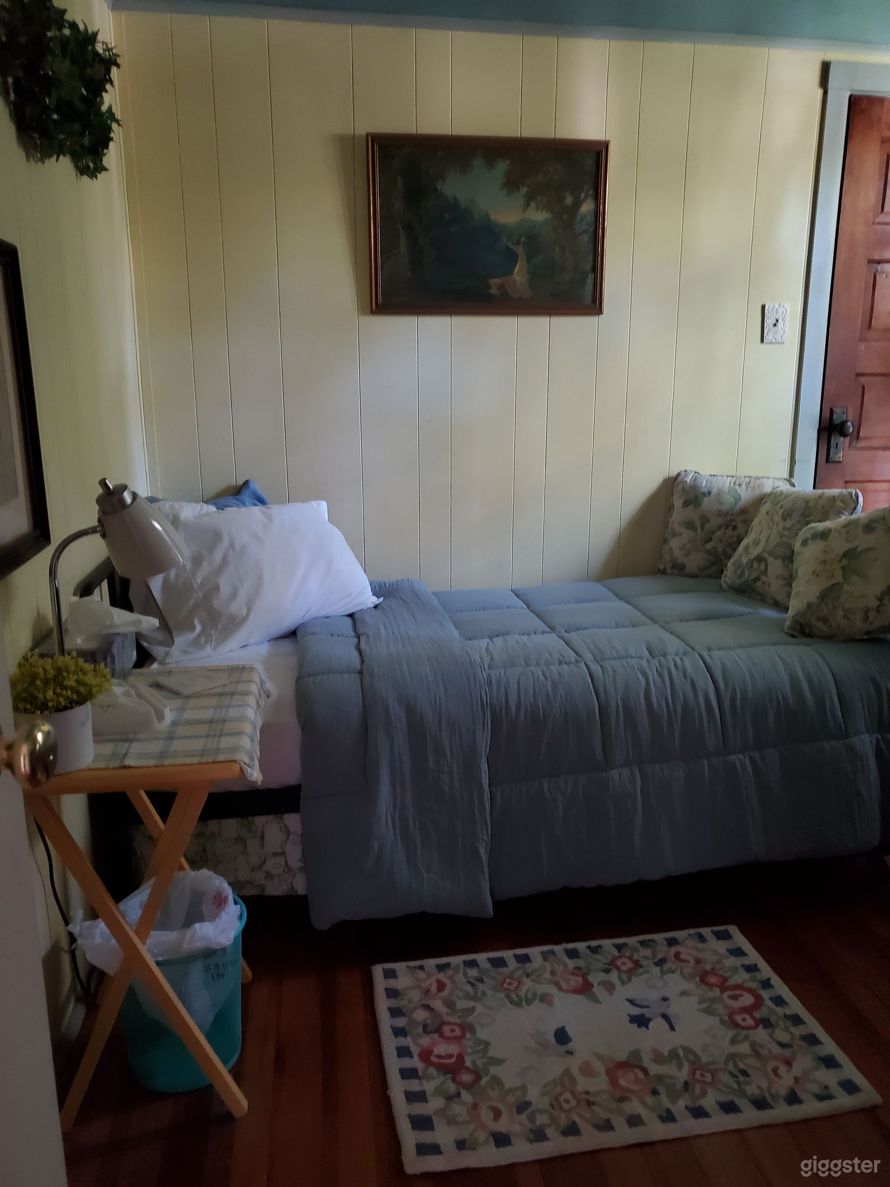 Charming Omaha Family Home Photo 3