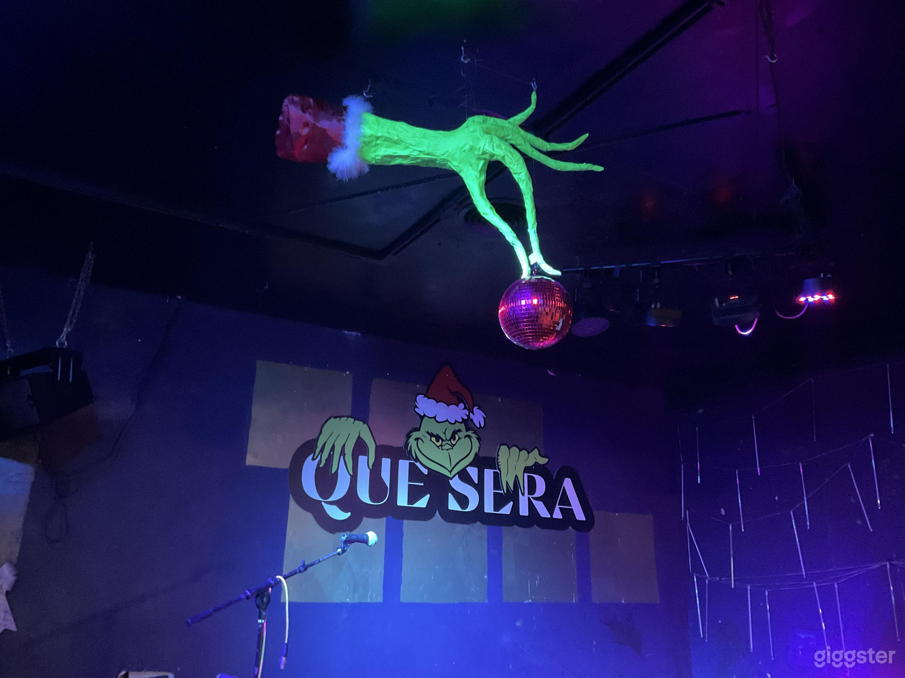 Immersive Grinchmas Venue Photo 4