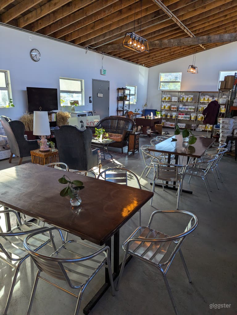  Warehouse flex/event space 