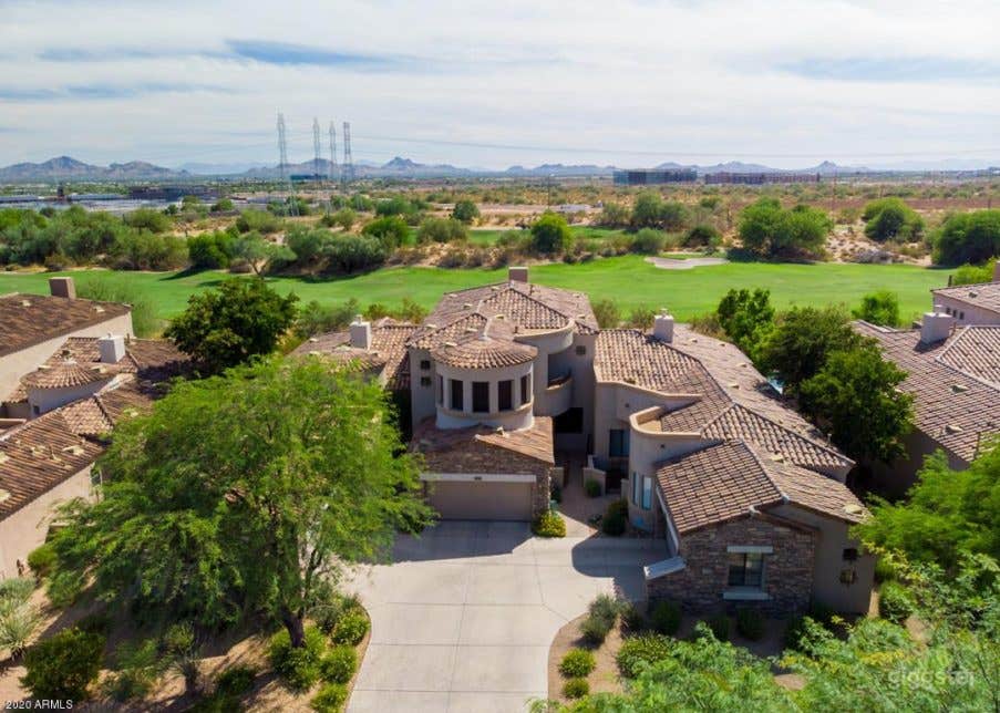 Villa Grayhawk: Pool Photo 4