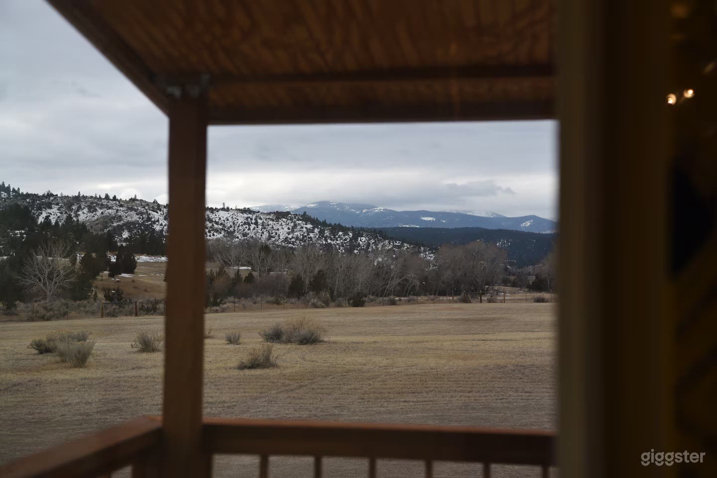 Valley Views Roadside Cabin Photo 3