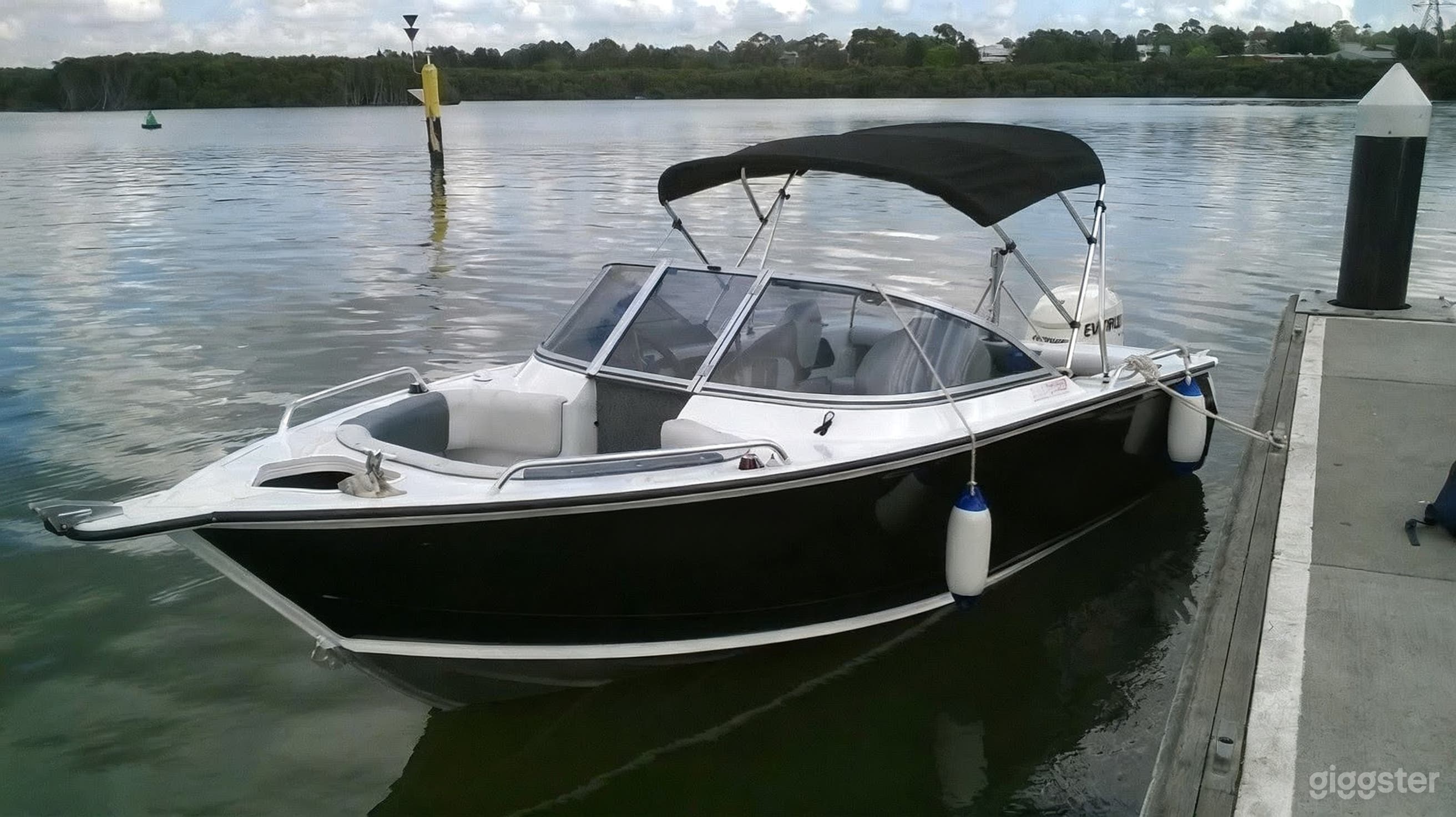 Stacer 509 Bow Rider Photo 1