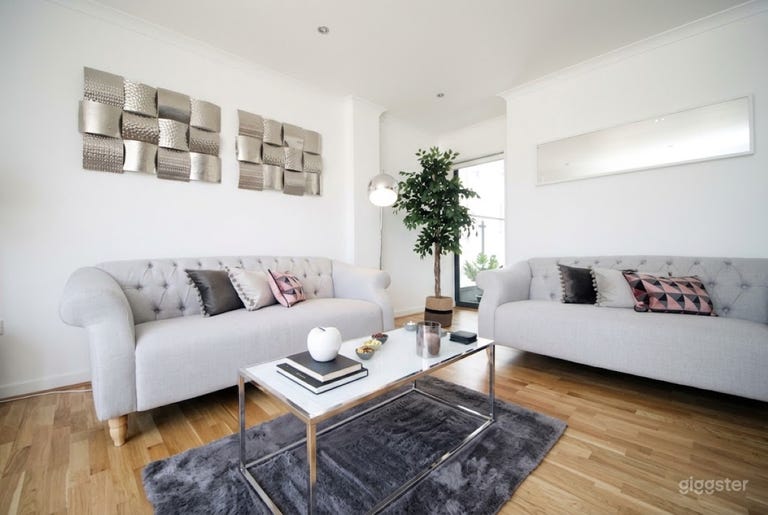  The Dray Court: Luxury 2-Bedroom Apartment 